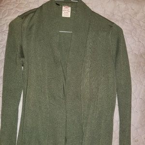 $4☃️ Olive green cardigan ❗